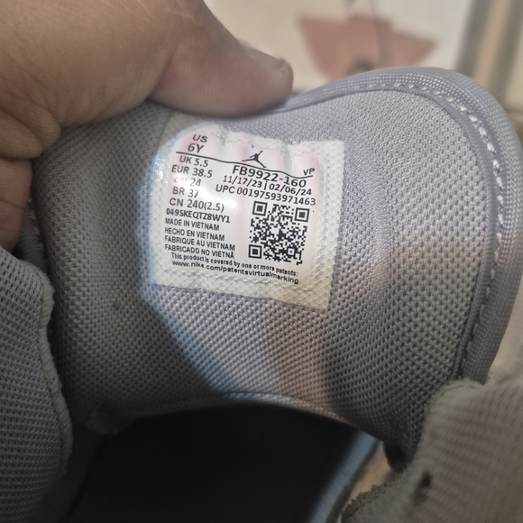 Jordan White Sneakers - Picture 9 of 11